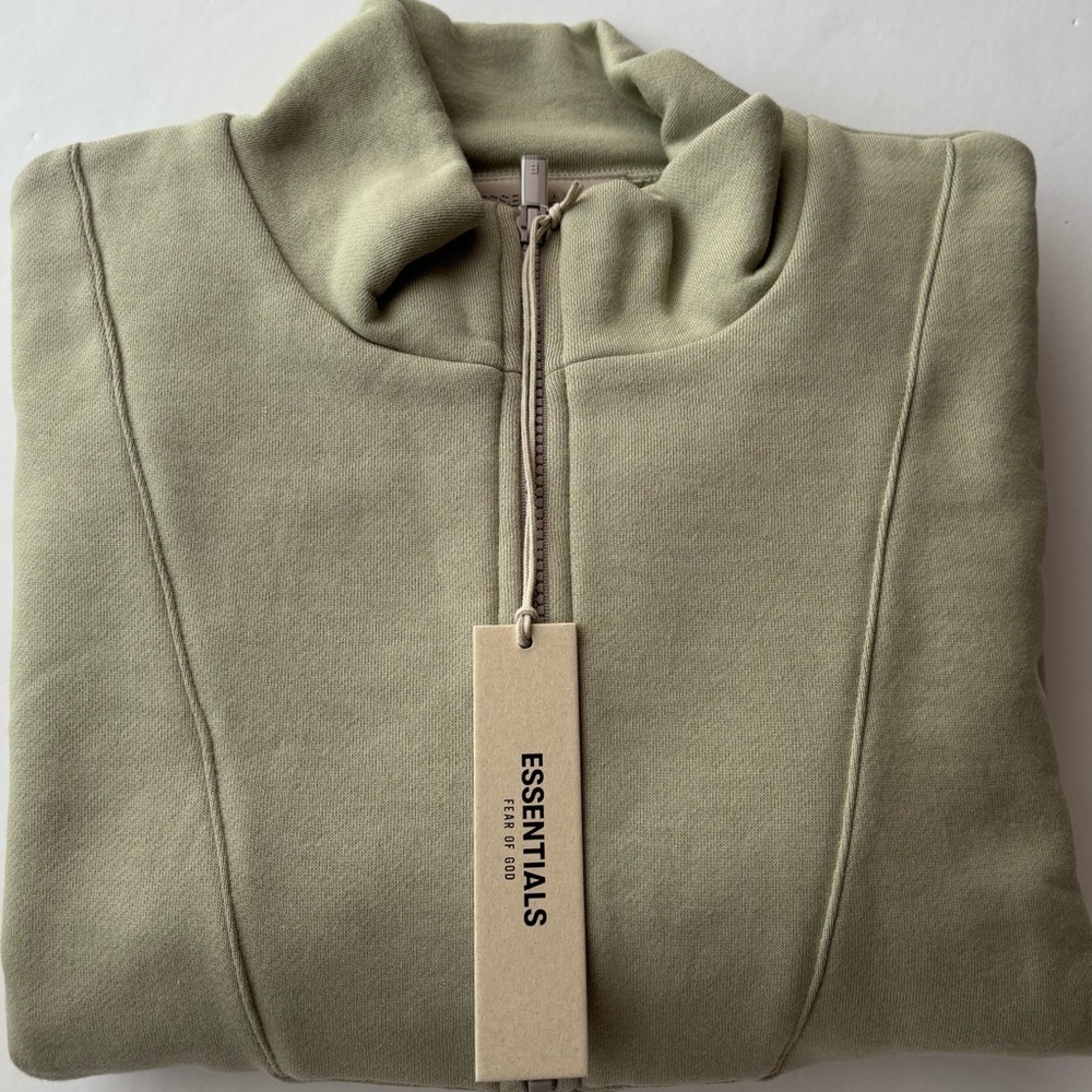 NEW Fear of God ESSENTIALS Half Zip Pullover Seafoam Green Women’s Large NWT